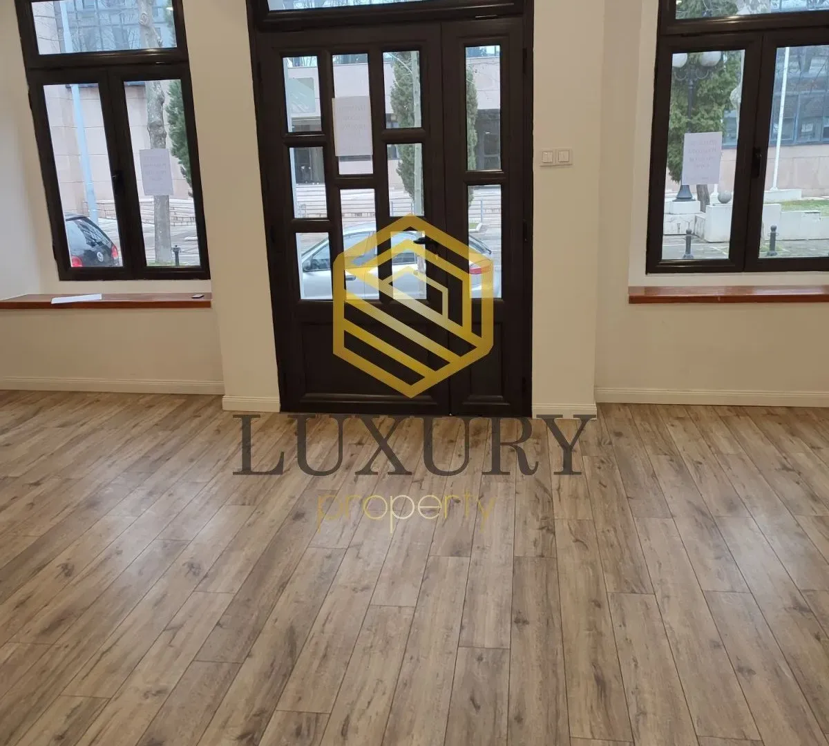 Rent, office space, 103m², Centar, Podgorica