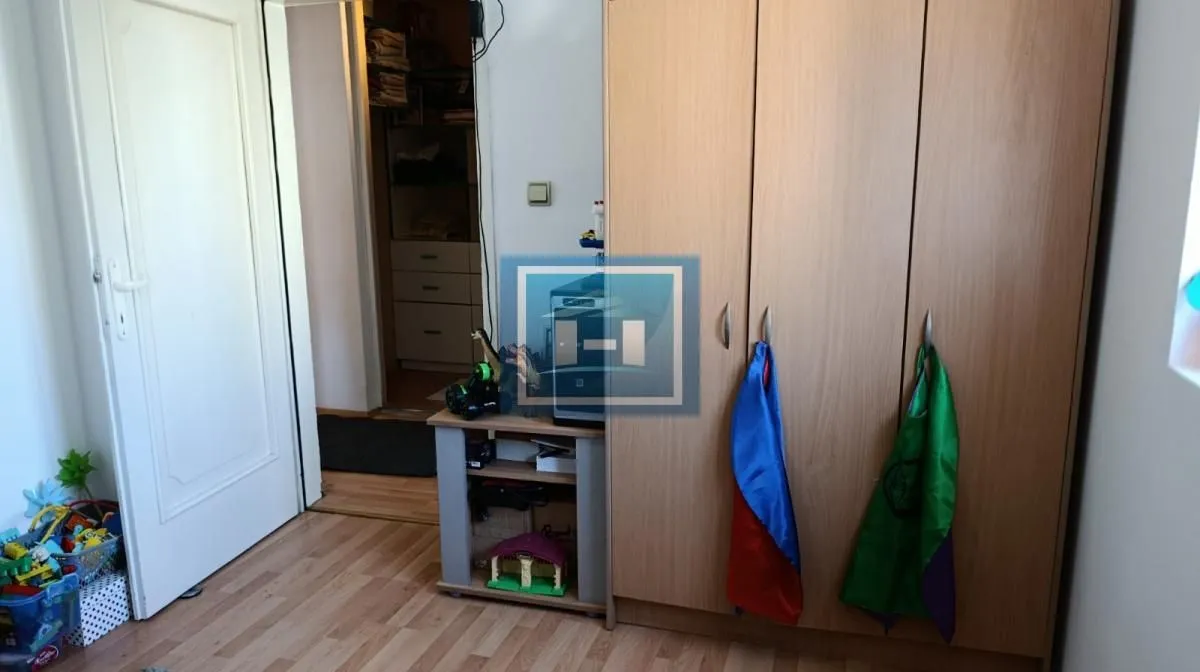 Prodaja, trosoban stan, 83m², Vašarište, Jagodina