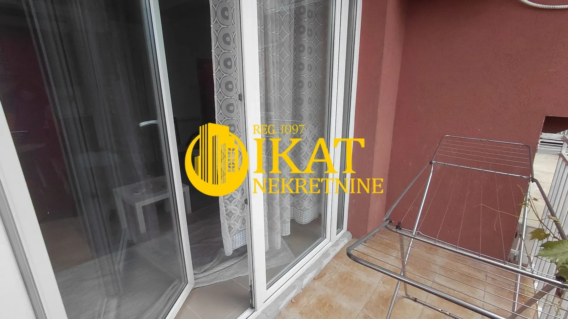 Izdavanje, četvorosoban stan, 80m², Južni Bulevar, Vračar Sve Podlokacije
