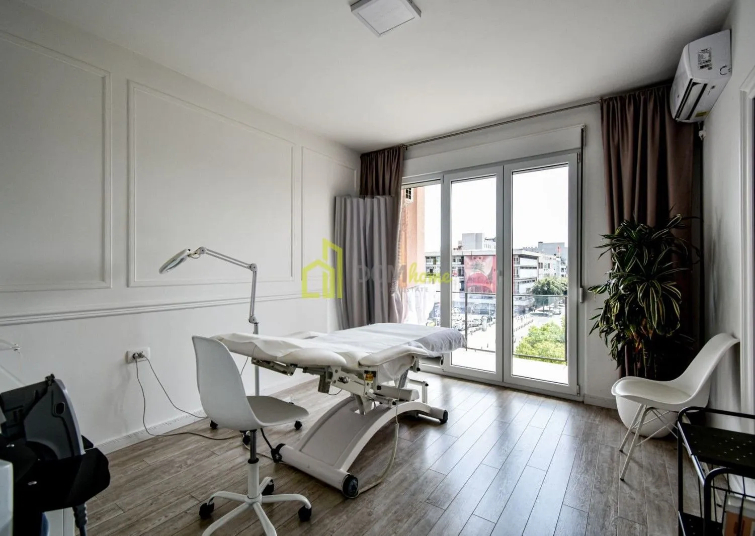 Prodaja, dvosoban stan, 56m², Centar, Podgorica