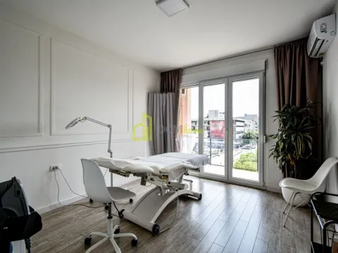 Prodaja, dvosoban stan, 56m², Centar, Podgorica - image 4