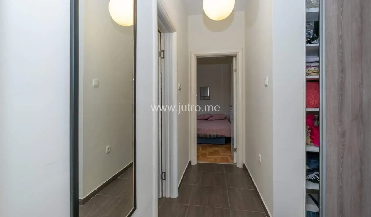 Rent, house, 200m², Spuž, Danilovgrad