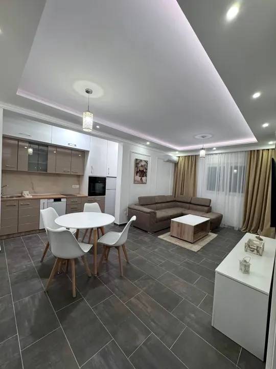 Rent, one bedroom apartment, 50m², Radanovići, Kotor