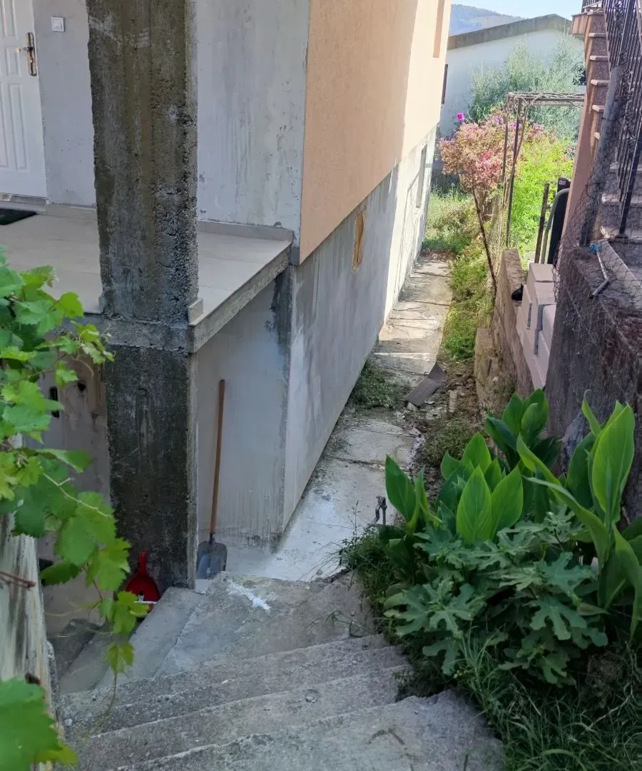 Prodaja, kuća, 200m², Bar, Crna Gora