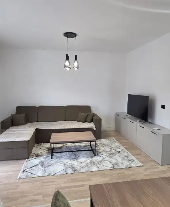 Rent, two bedroom apartment, 70m², Radanovići, Kotor