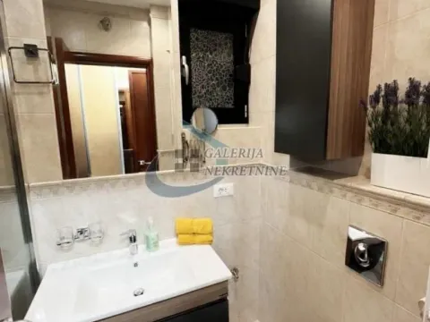 Prodaja, jednosoban stan, 37m², Vračar Hram, Vračar Sve Podlokacije - image 12
