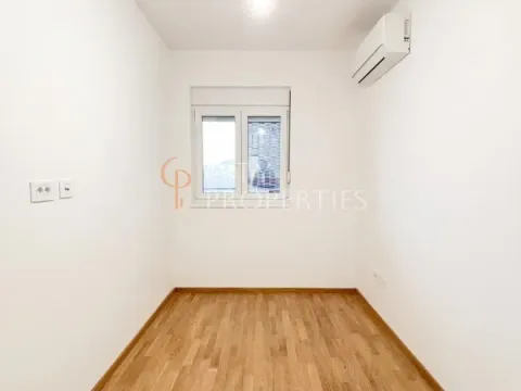 Prodaja, stan, 81m², Stari Aerodrom, Podgorica - image 5