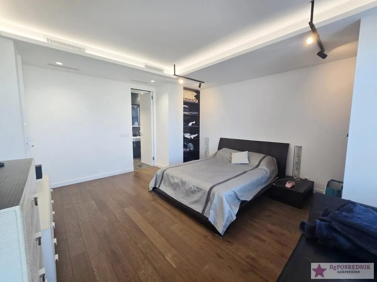 Prodaja, trosoban stan, 99m², Novi Beograd Sve Podlokacije, Beograd