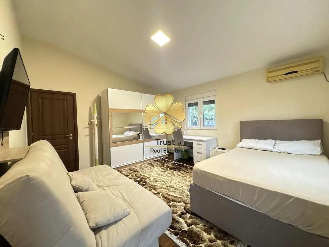 Prodaja, kuća, 175m², Podgorica, Crna Gora