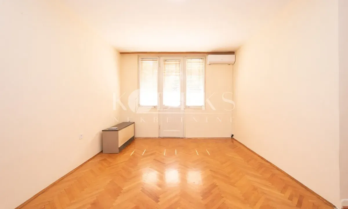 Izdavanje, poslovni prostor, 89m², Preko Morače, Podgorica