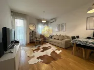 Izdavanje, jednosoban stan, 50m², City Kvart, Podgorica - image 1