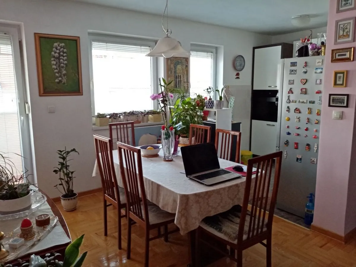 Prodaja, trosoban stan, 87m², Nova Detelinara, Novi Sad Sve Podlokacije