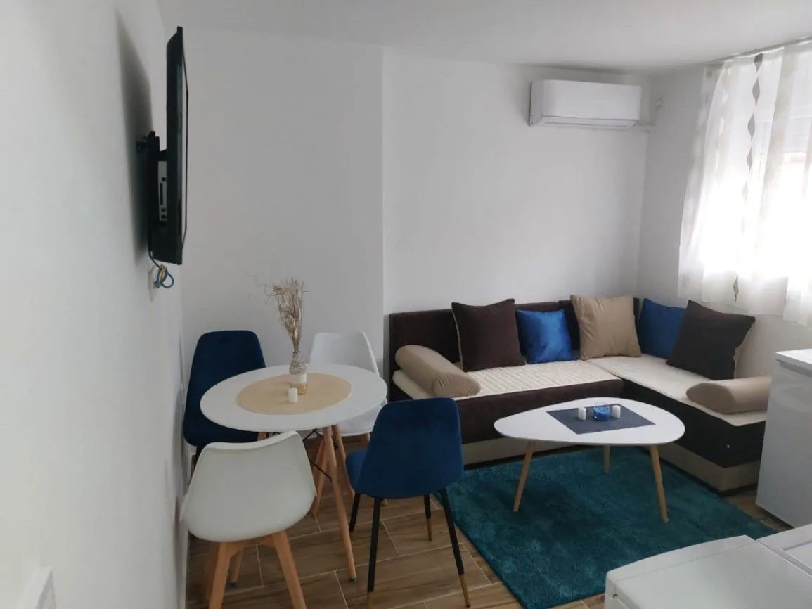 One Bedroom Apartment for Rent, 30m2, Centar, Tivat