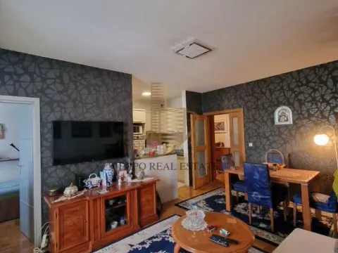 Prodaja, četvorosoban stan, 74m², Bulevar Oslobodjenja, Novi Sad Sve Podlokacije - image 3