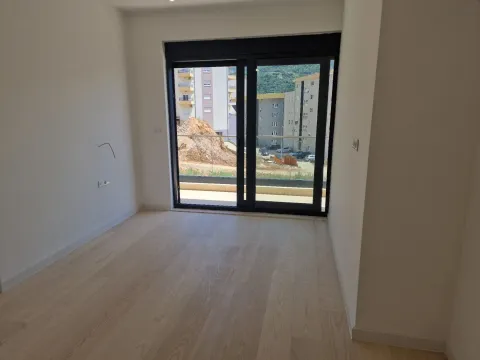 Sale, two bedroom apartment, 77m², Budva, Crna Gora - image 23