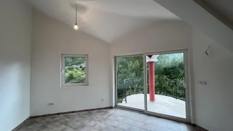 Kuća in Glavati