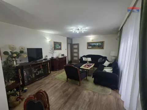 Prodaja, četvorosoban stan, 108m², Grbavica, Novi Sad Sve Podlokacije - image 2