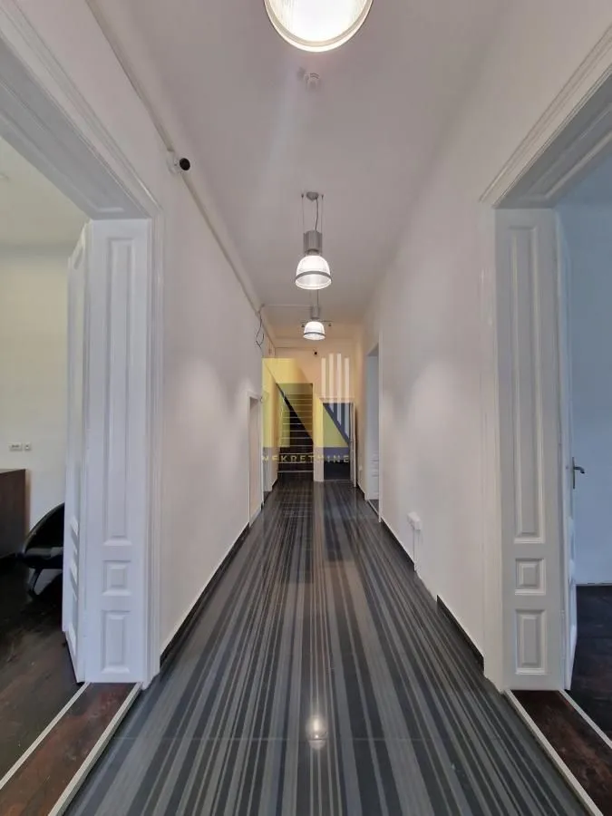 Rent, office space, 550m², Adamovićevo Naselje, Novi Sad Sve Podlokacije