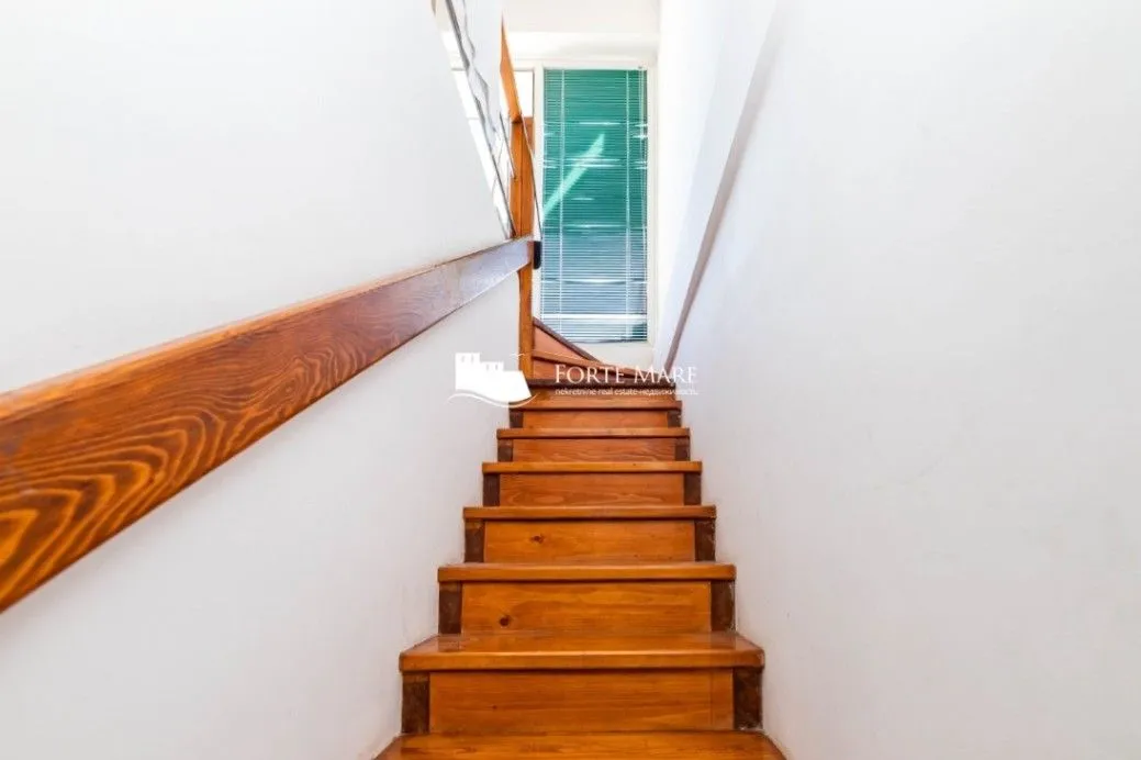 Prodaja, dvosoban stan, 112m², Igalo, Herceg Novi