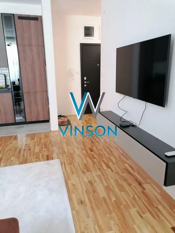Izdavanje, dvosoban stan, 52m², Salajka, Novi Sad Sve Podlokacije