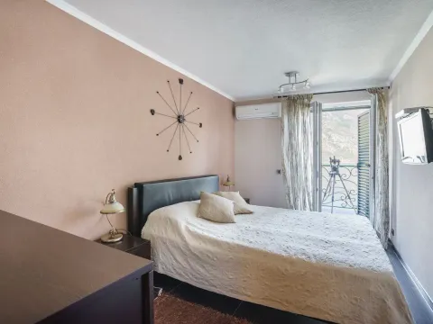 Prodaja, kuća, 300m², Stoliv, Kotor - image 23