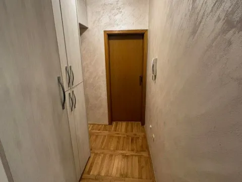 Rent, two bedroom apartment, 58m², Ljubović, Podgorica - image 8