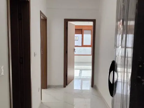 Prodaja, jednosoban stan, 46m², Ilino, Bar - image 3
