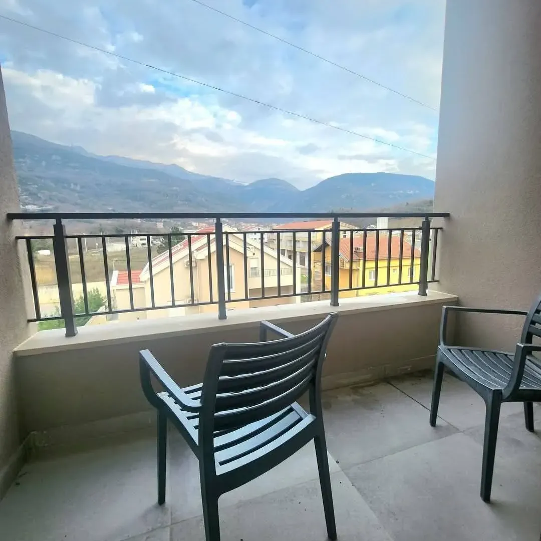 Rent, two bedroom apartment, 73m², Lastva Grbaljska, Kotor