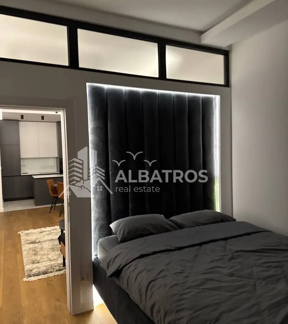 Rent, two bedroom apartment, 85m², Centar, Bar