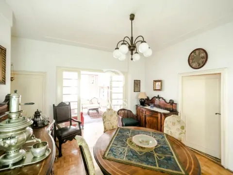 Prodaja, trosoban stan, 119m², Kalenić Pijaca, Vračar Sve Podlokacije - image 12