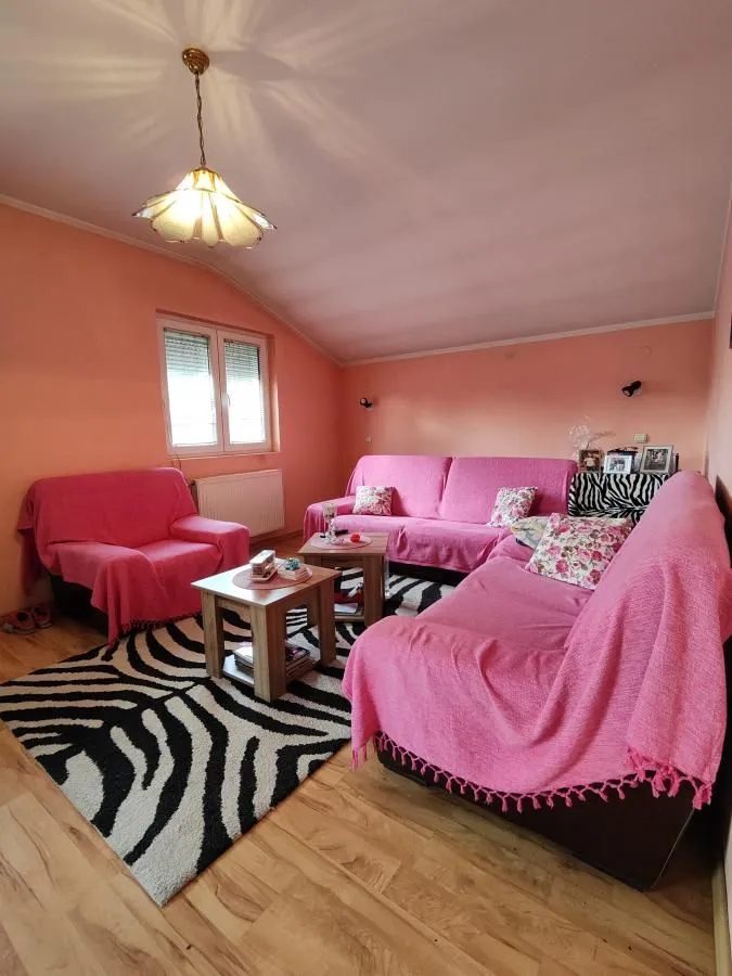 Prodaja, kuća, 336m², Tavrića obori, Jagodina