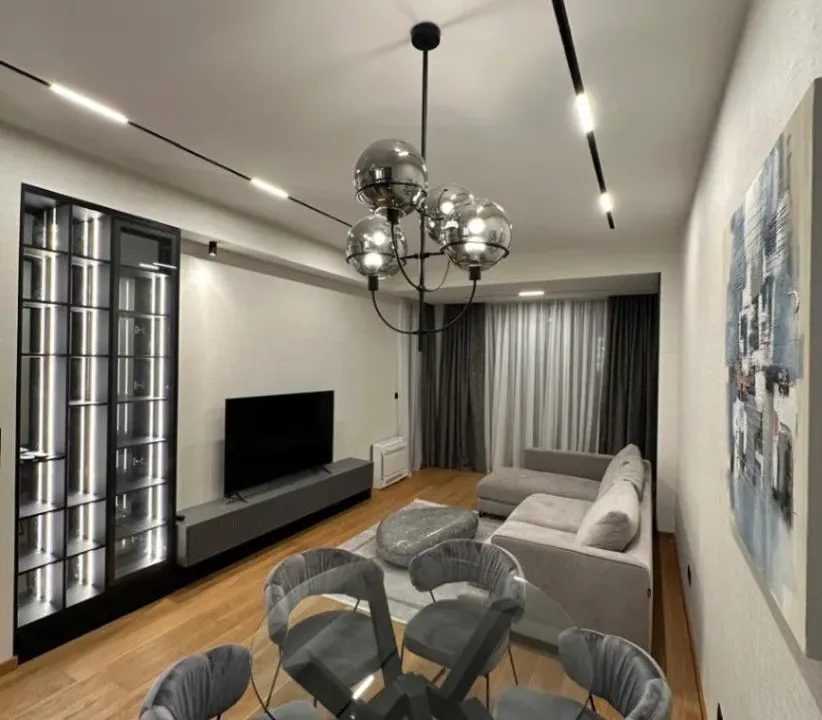 Izdavanje, jednosoban stan, 59m², Kruševac, Podgorica