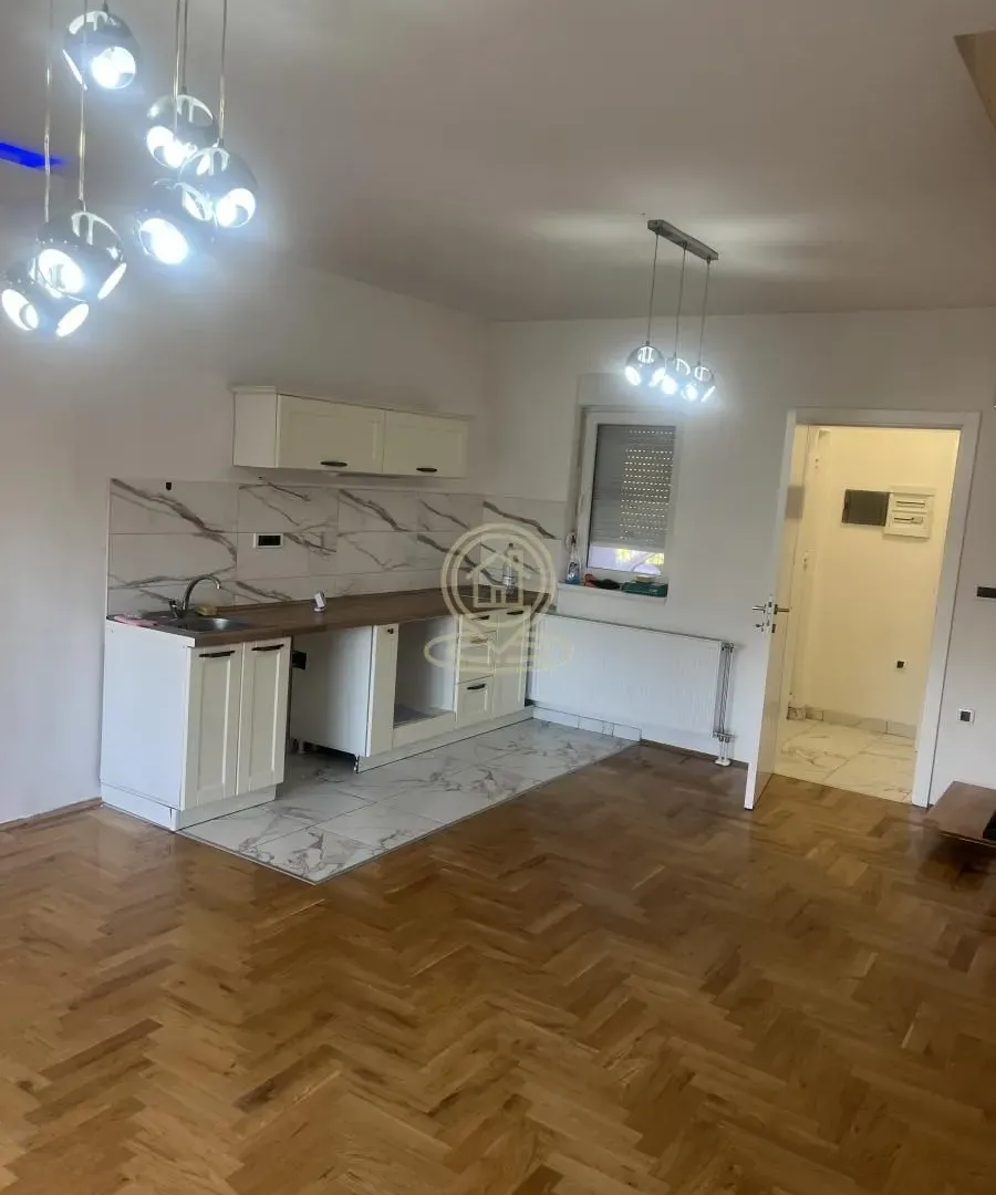 Prodaja, kuća, 78m², Klisa, Novi Sad Sve Podlokacije