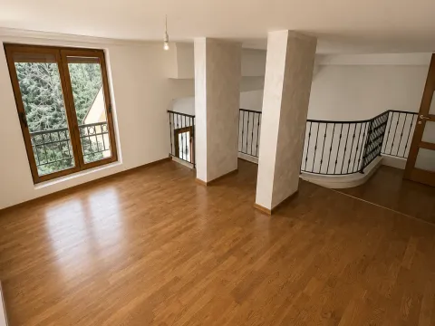 Izdavanje, kuća, 400m², Gorica C, Podgorica - image 5