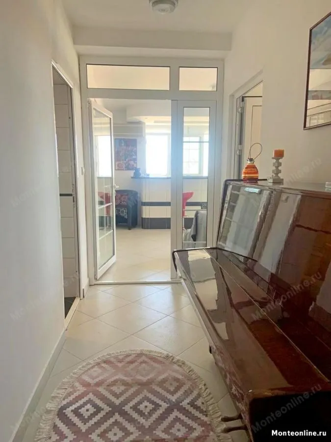 Sale, three bedroom apartment, 164m², Sveti Stefan, Budva