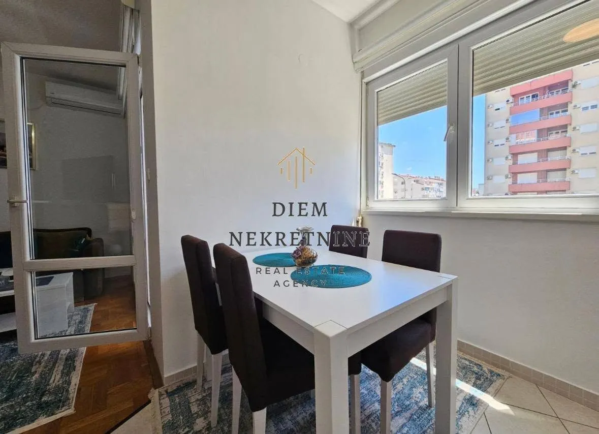 Rent, one bedroom apartment, 40m², Centar, Bar