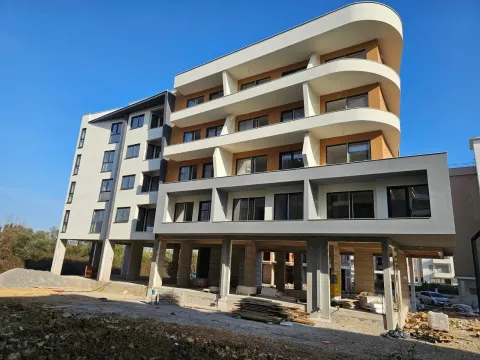 Stan in Ulcinjsko Polje