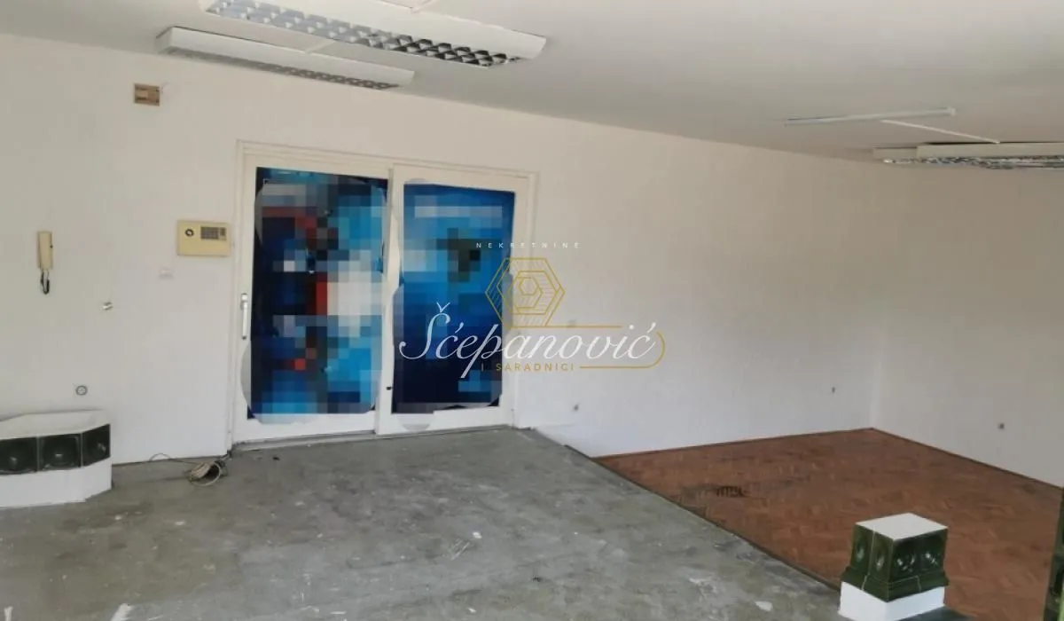 Rent, office space, 300m², Salajka, Novi Sad Sve Podlokacije