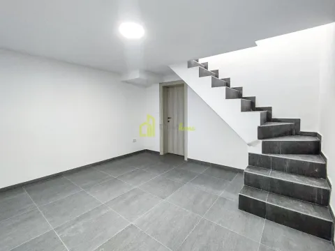 Rent, office space, 49m², Lepa Kata, Podgorica - image 3