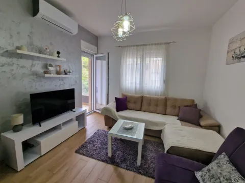 Izdavanje, garsonjera, 30m², Budva, Crna Gora - image 7
