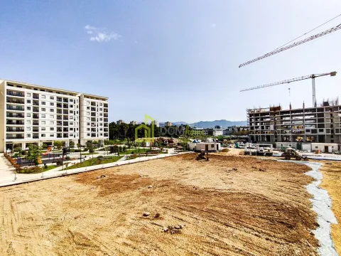 Sale, one bedroom apartment, 57m², Tološka šuma, Podgorica - image 10