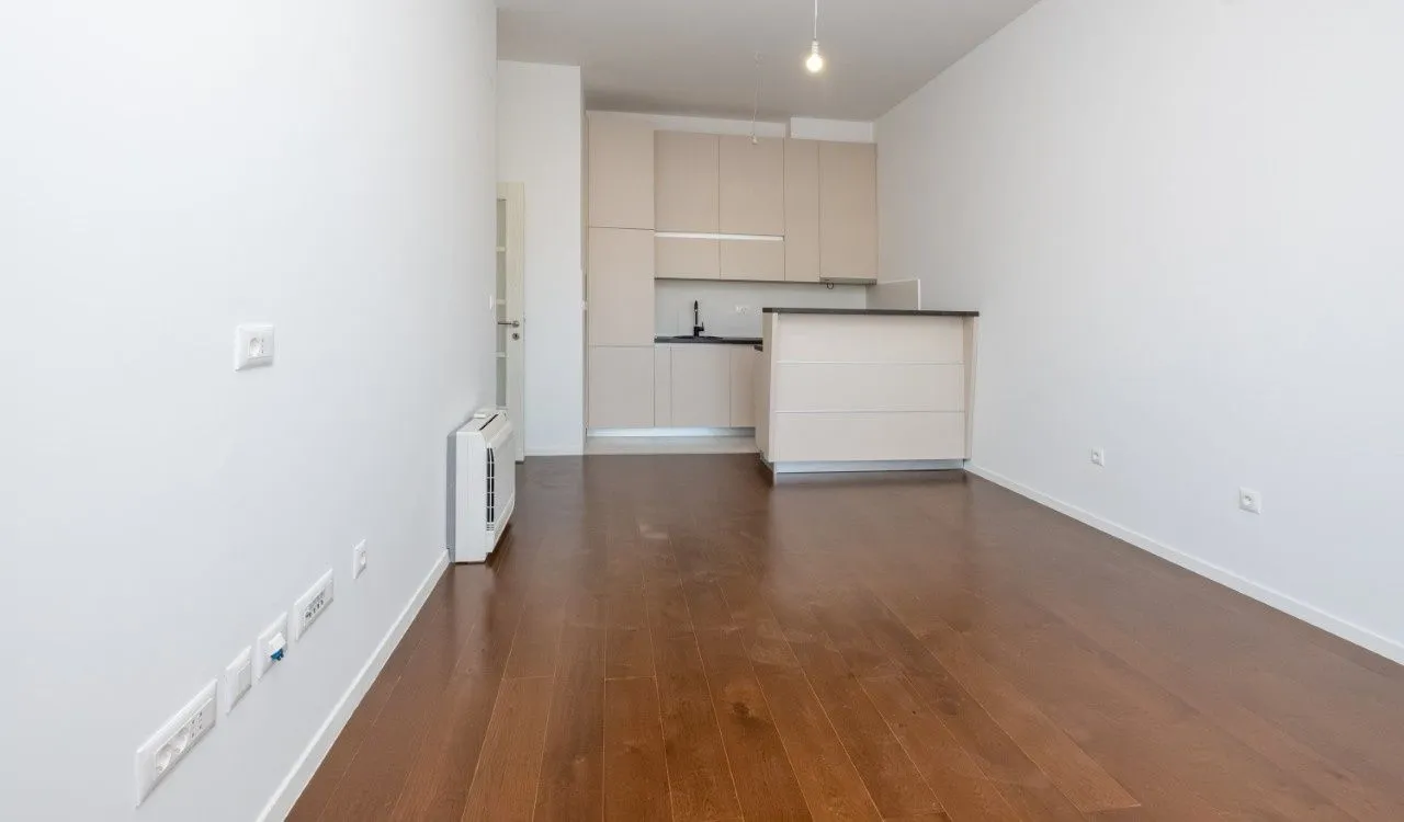 Prodaja, trosoban stan, 90m², Gornja Gorica, Podgorica