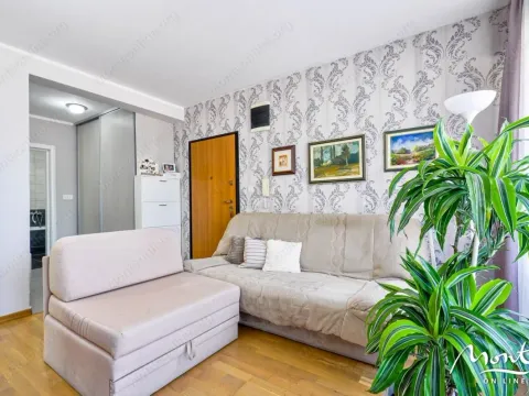 Sale, one bedroom apartment, 50m², Tivat, Crna Gora - image 7