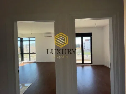 Prodaja, dvosoban stan, 51m², Kod Big Fashion-a, Podgorica - image 7