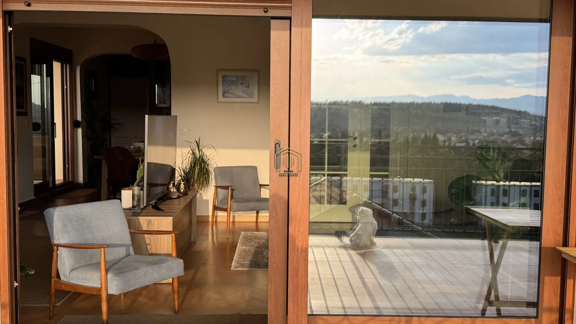 Rent, house, 256m², Masline, Podgorica