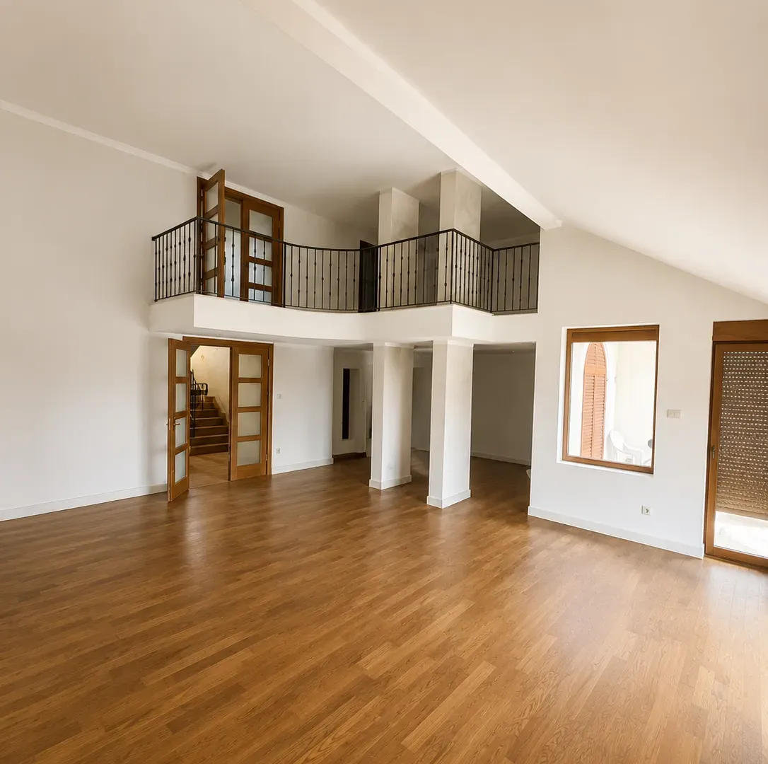 Izdavanje, kuća, 400m², Gorica C, Podgorica