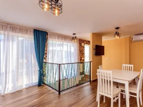 Izdavanje, stan, 65m², Sutomore, Bar - image 2