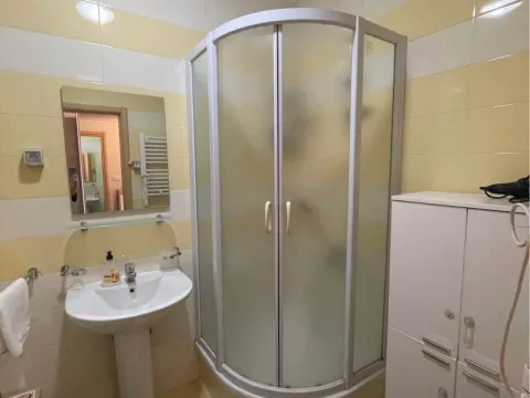 Izdavanje, dvosoban stan, 64m², Zabjelo, Podgorica - image 6