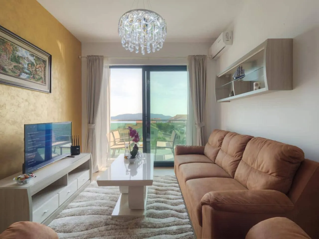 Sale, two bedroom apartment, 51m², Bečići, Budva