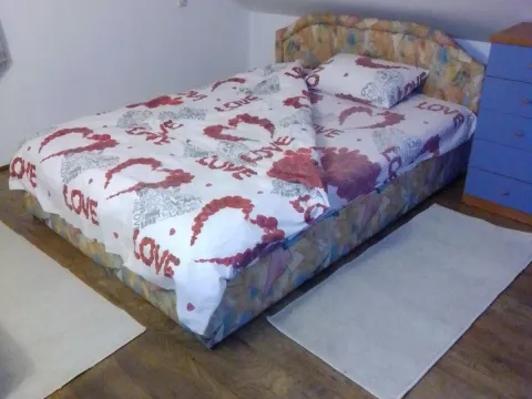 Rent, two bedroom apartment, 80m², Kalimanj, Tivat - image 5